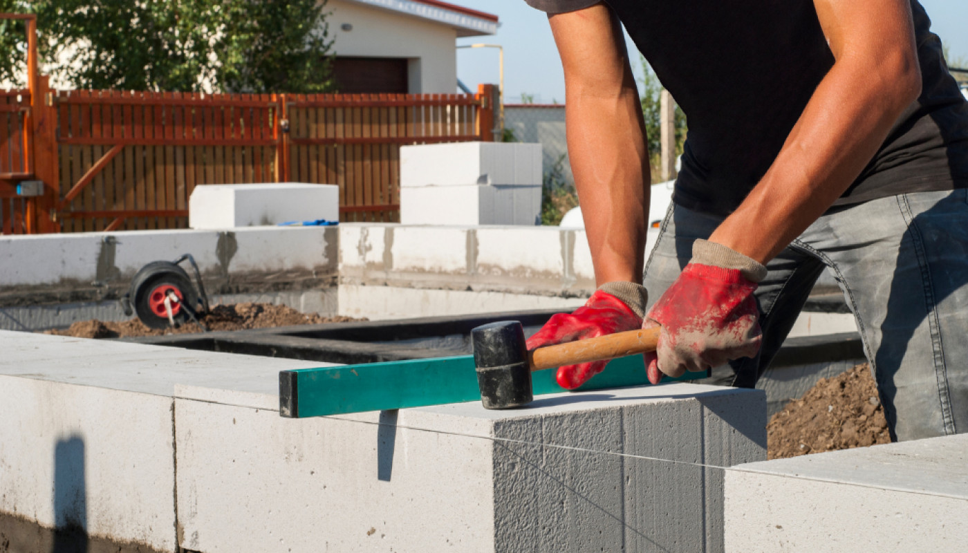 Entreprise de maçonnerie à Bordeaux : qui contacter pour ses travaux extérieurs ?